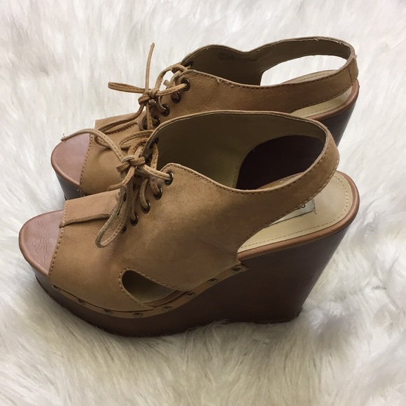 Steve Madden Woki Wedge Shoes. Size 10 - Picture 6 of 8
